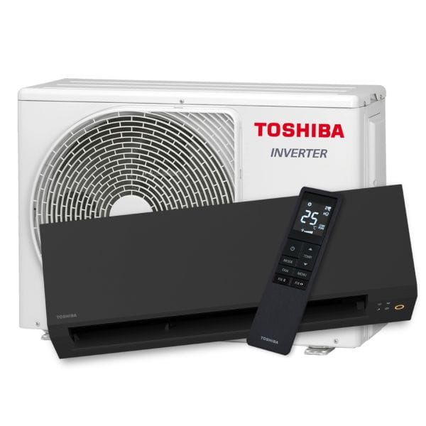 Toshiba Shorai Edge 25 svart luftvärmepump installerad av ESMA Solutions i Västerås för energieffektiv uppvärmning.